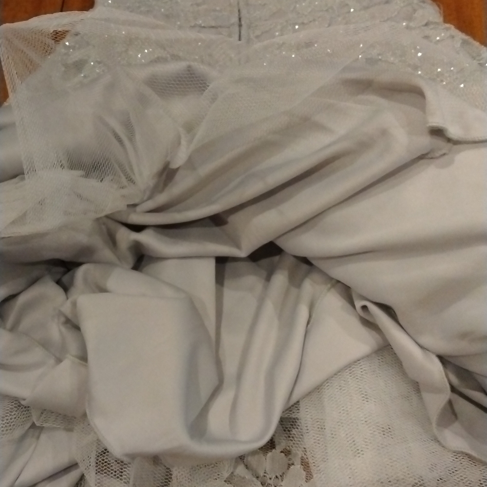 𝅺LACEY dress size 0. Nice for prom - Picture 6 of 8